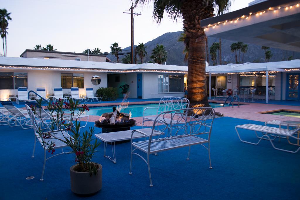 Palm Springs Rendezvous Hotel Exterior photo